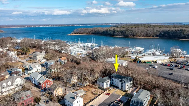 $409,900 | 32 Exchange Street, Unit 1B, East Greenwich, RI 02818