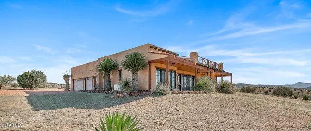 $1,199,000 | 128 High Lonesome Drive, Alpine, TX 79830
