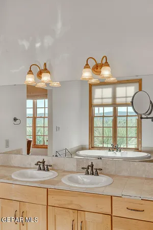 $1,199,000 | 128 High Lonesome Drive, Alpine, TX 79830