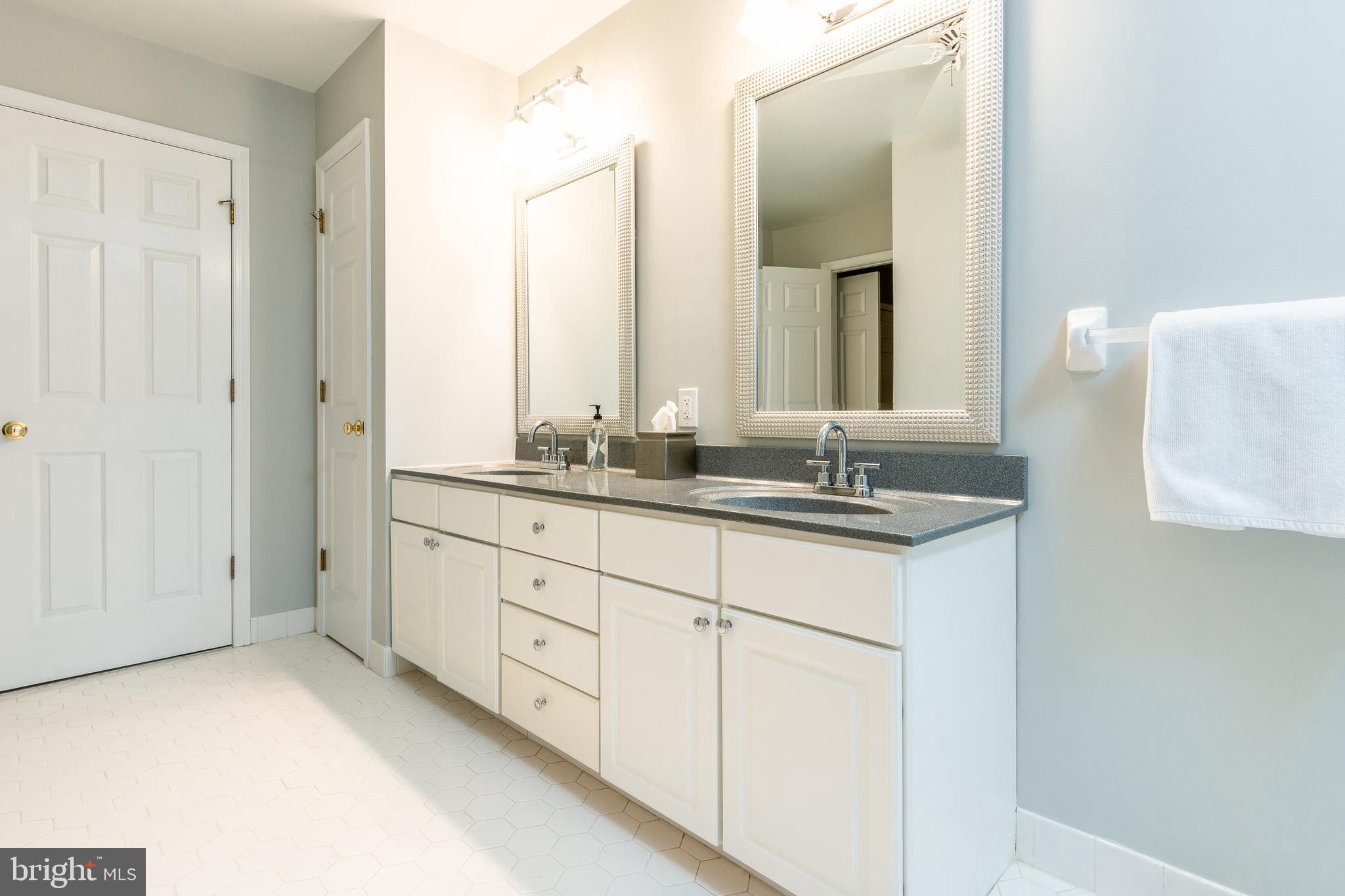 104 Inis Way Malvern, PA 19355 - Photo 31 of 46 Gallery Image 31