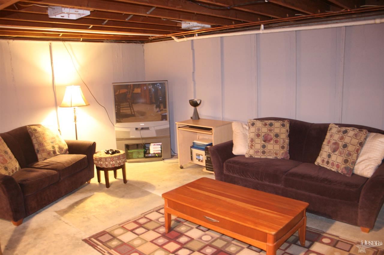 6421 West Hills Road Fort Wayne, IN 46804 - Photo 12 of 15 Gallery Image 12