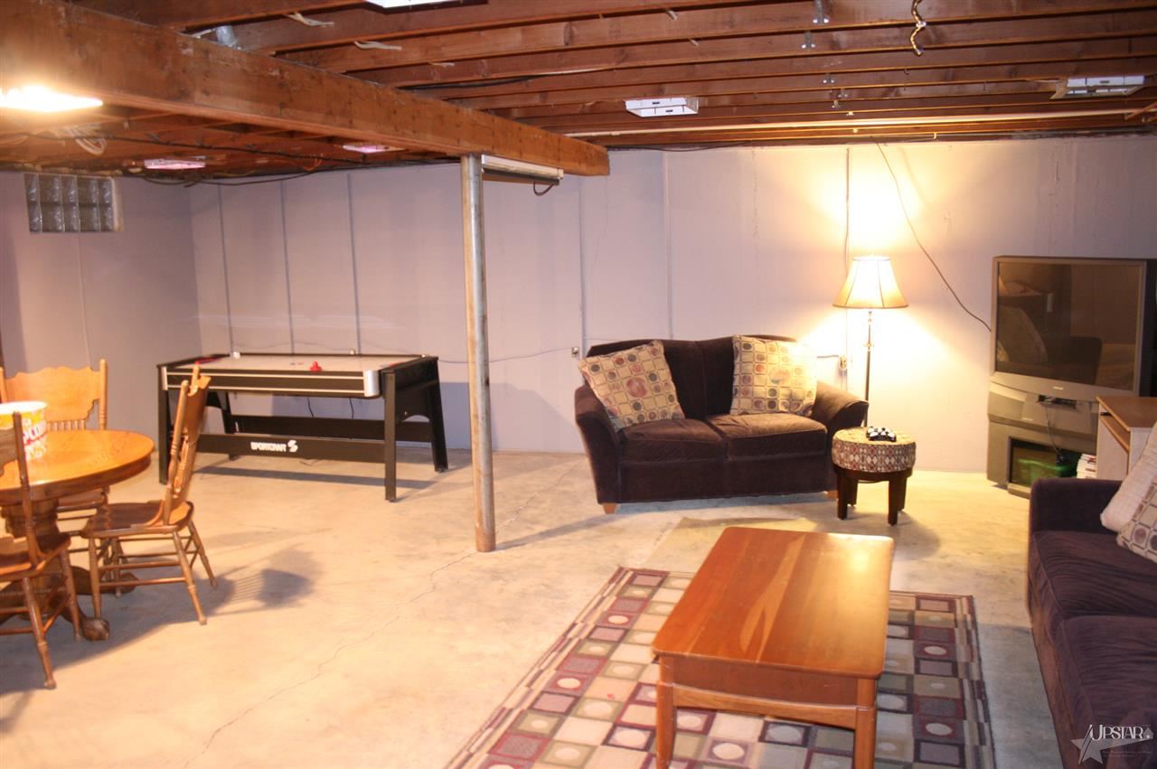6421 West Hills Road Fort Wayne, IN 46804 - Photo 10 of 15 Gallery Image 10