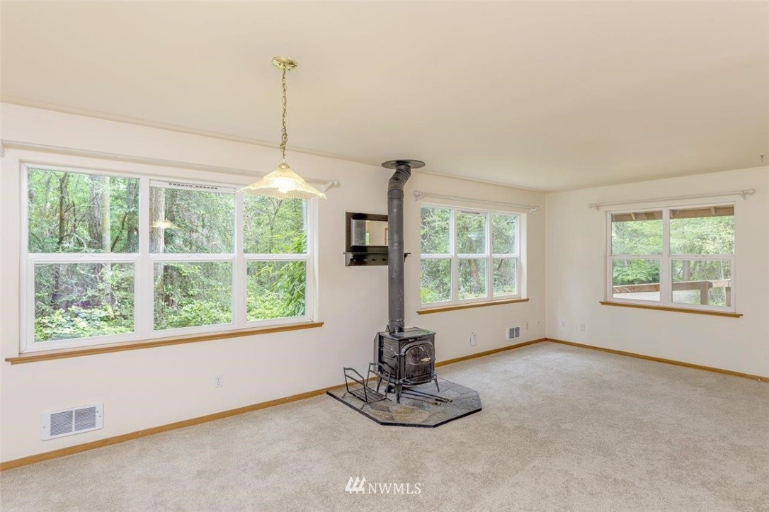 274 Fox Trail Road Port Townsend, WA 98368 - Photo 5 of 25 Gallery Image 5