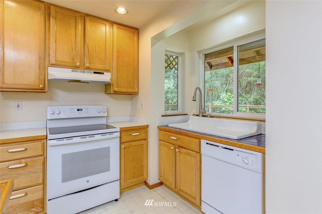 274 Fox Trail Road Port Townsend, WA 98368 - Photo 8 of 25 Gallery Image 8