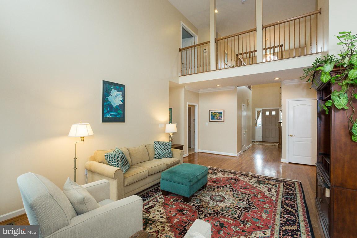 2841 Thornbrook Road Ellicott City, MD 21042 - Photo 13 of 29 Family Room