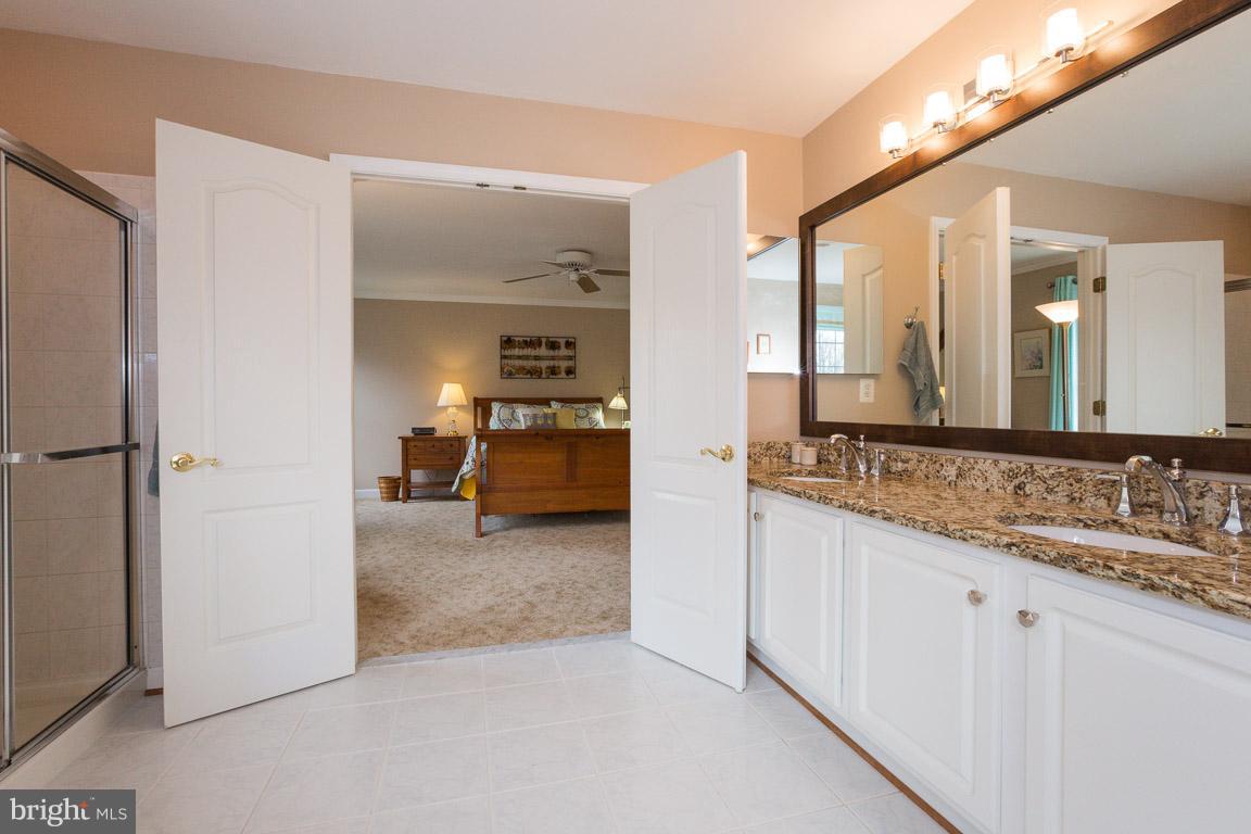 2841 Thornbrook Road Ellicott City, MD 21042 - Photo 19 of 29 Bath (Master)