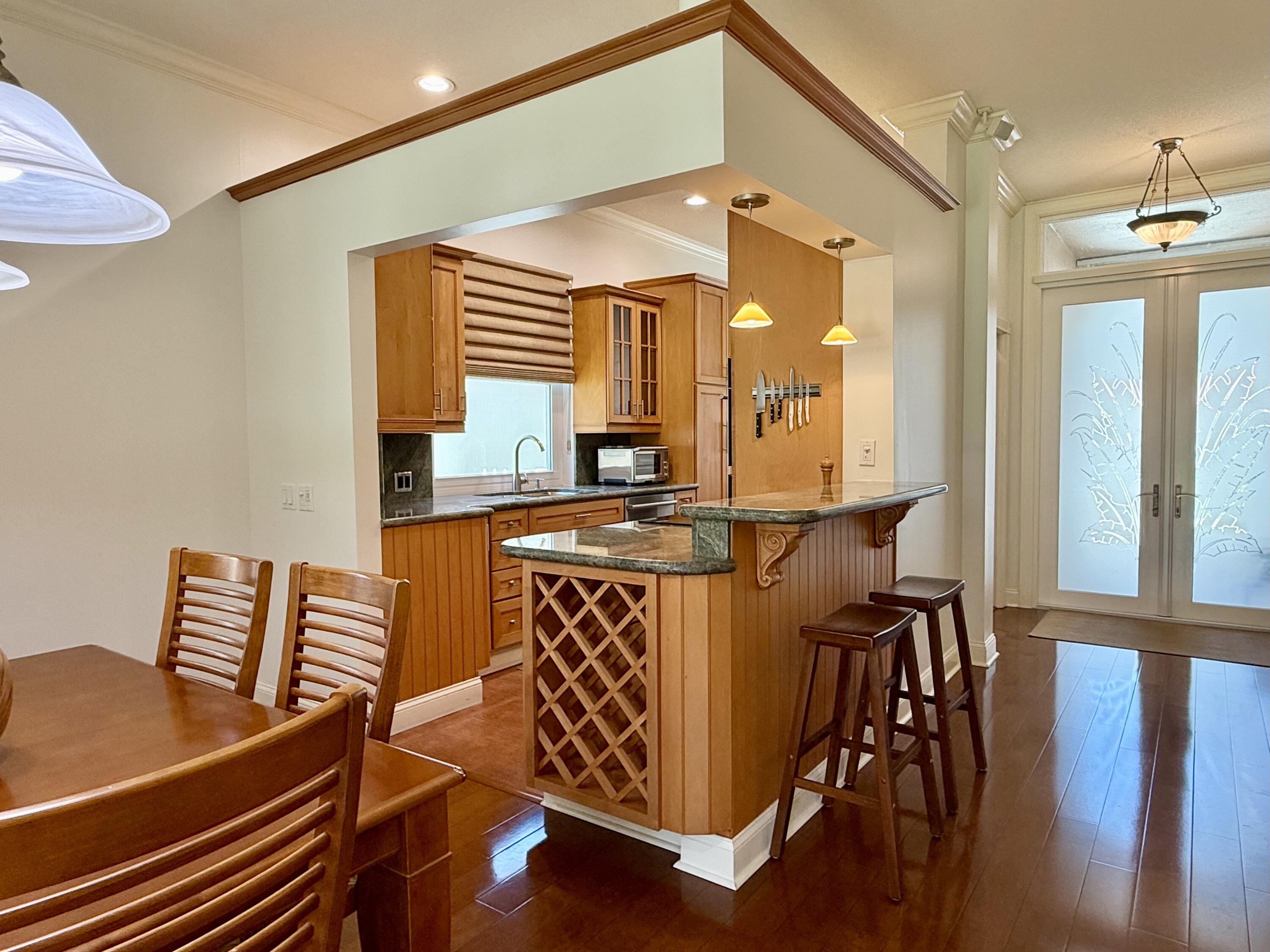 187 Hampton Circle Jupiter, FL 33458 - Photo 15 of 80 Kitchen