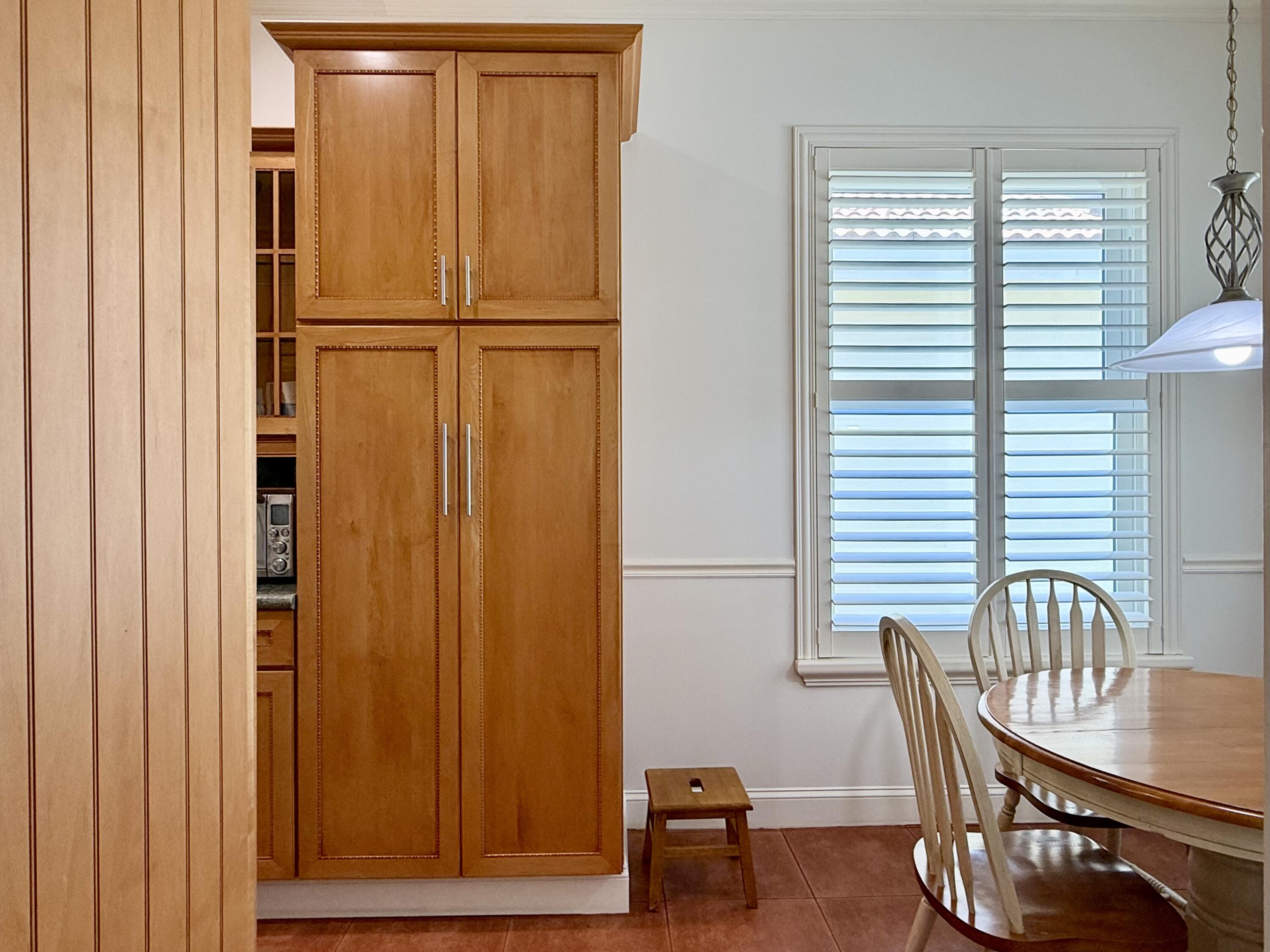 187 Hampton Circle Jupiter, FL 33458 - Photo 22 of 80 Kitchen