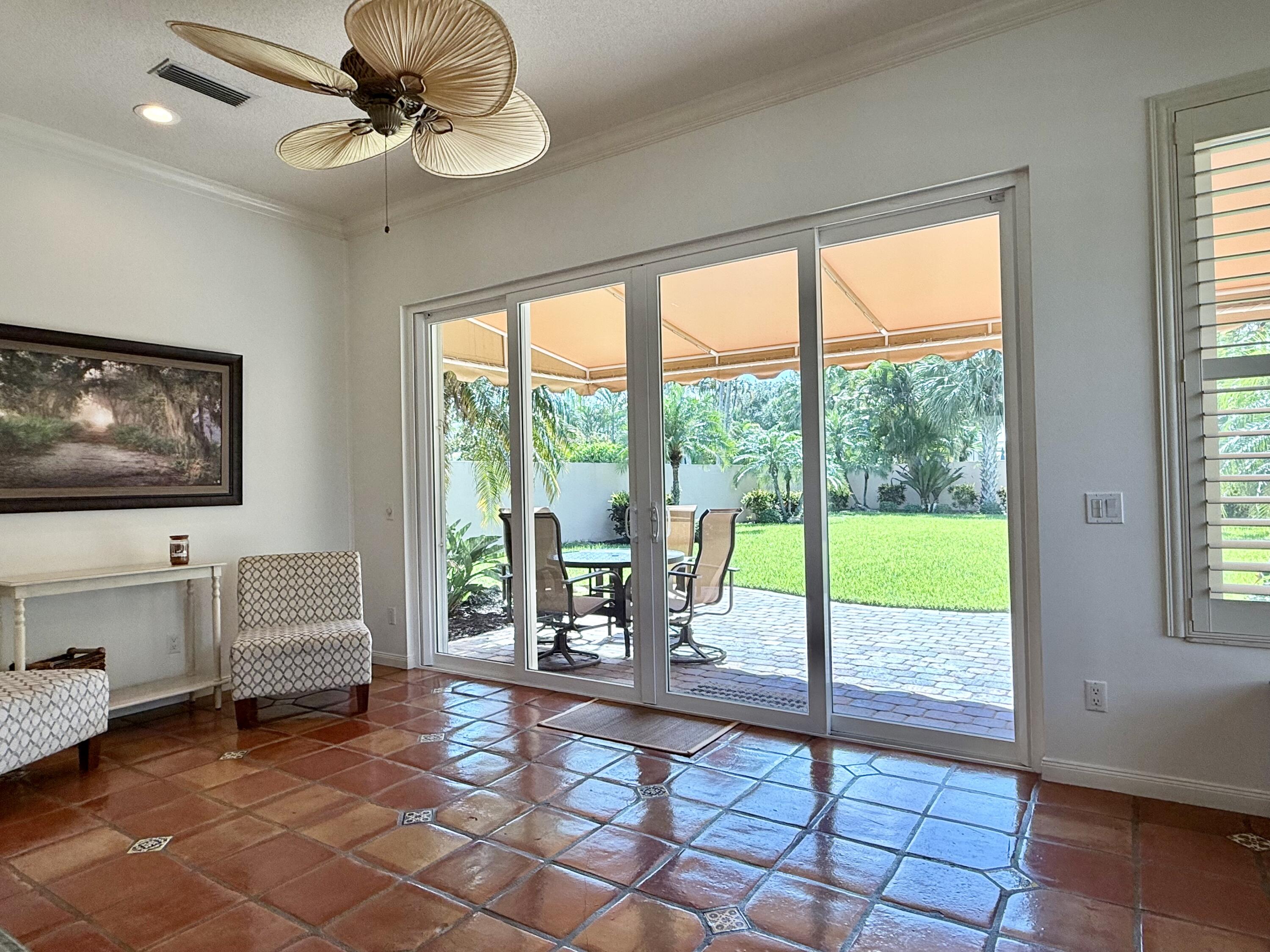 187 Hampton Circle Jupiter, FL 33458 - Photo 30 of 80 Family Room