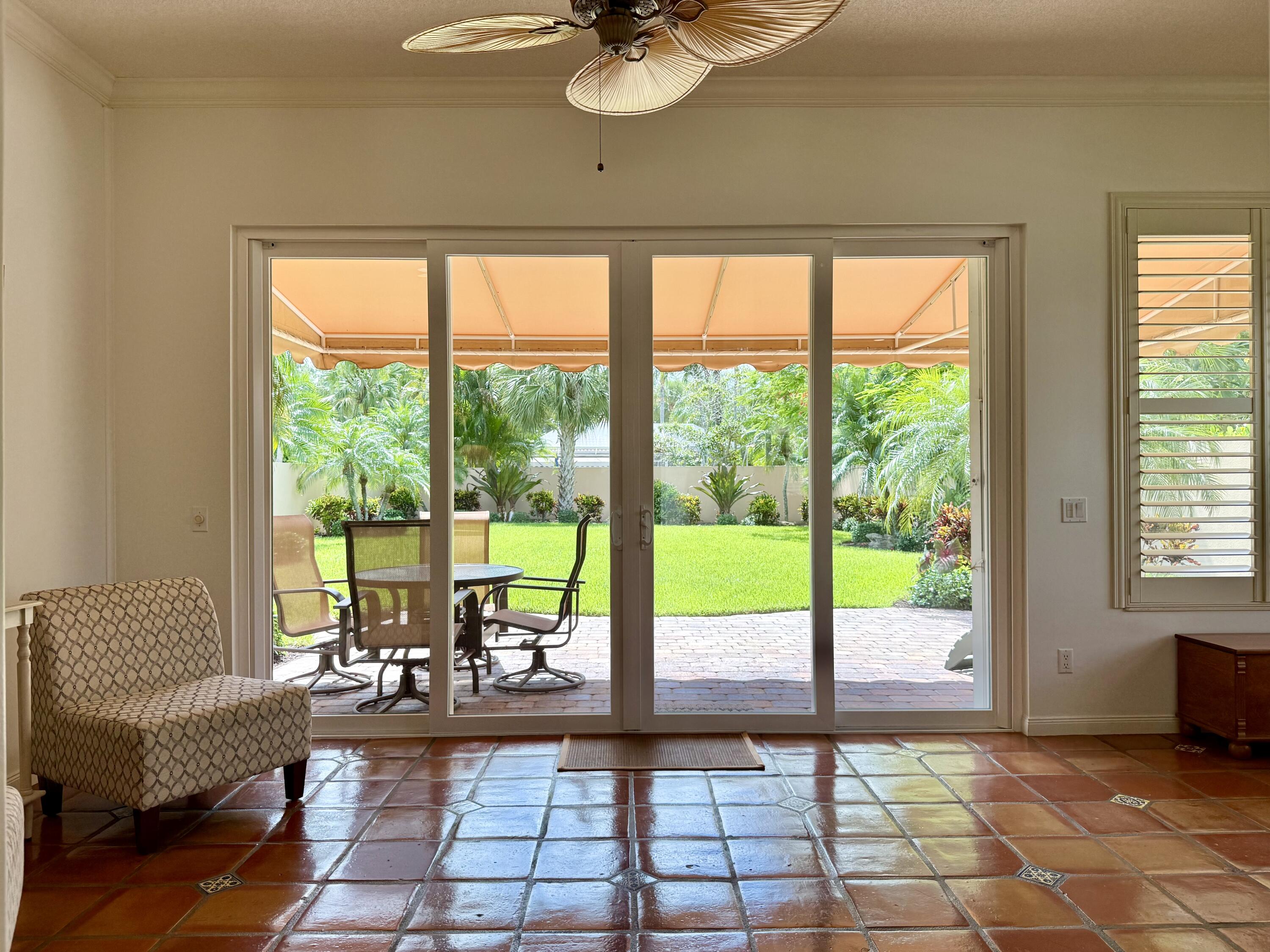 187 Hampton Circle Jupiter, FL 33458 - Photo 31 of 80 Family Room