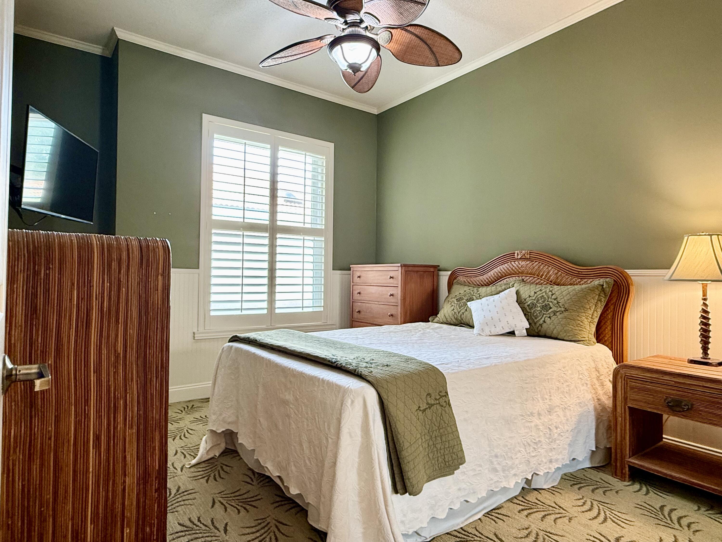 187 Hampton Circle Jupiter, FL 33458 - Photo 43 of 80 Bedroom 2