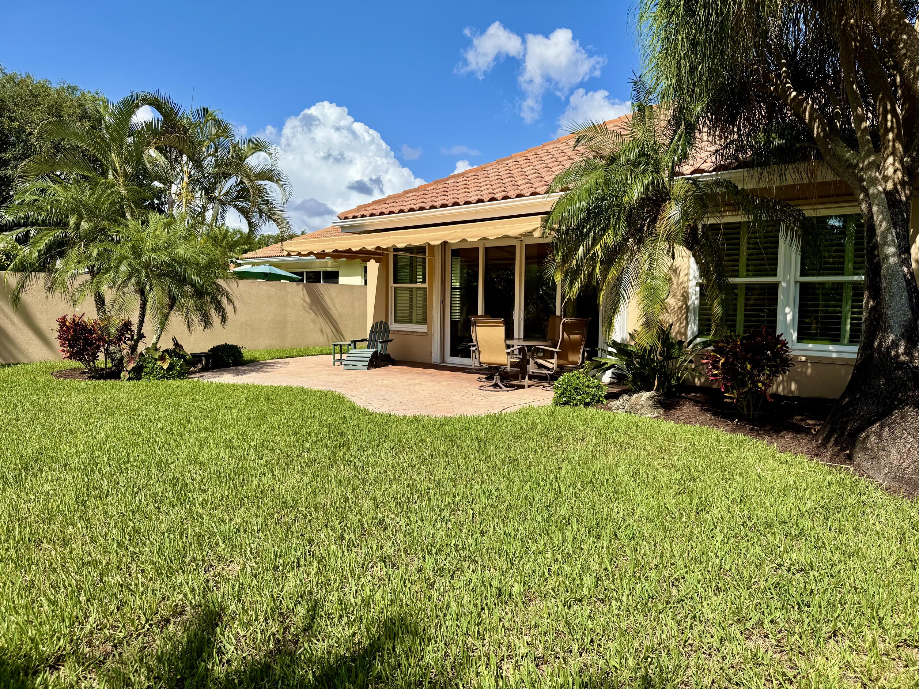 187 Hampton Circle Jupiter, FL 33458 - Photo 61 of 80 Back Patio