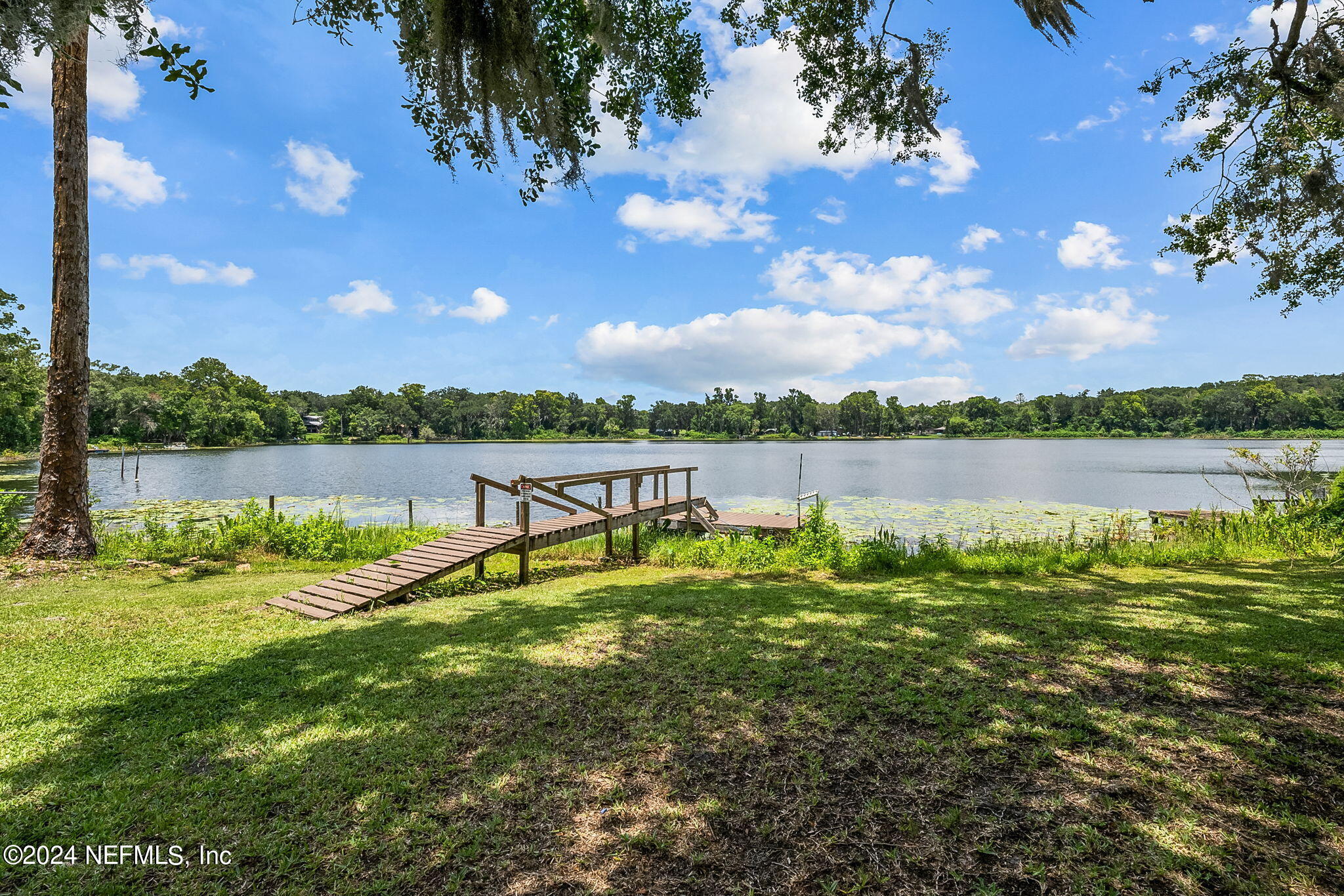 139 Depot Road Hawthorne, FL 32640 - Photo 16 of 26 JWLeeMedia-4671