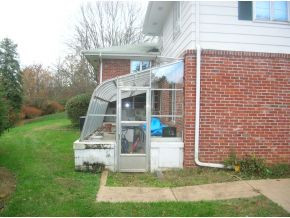 308 Fieldcrest Road Bristol, TN 37620 - Photo 3 of 11 Greenhouse