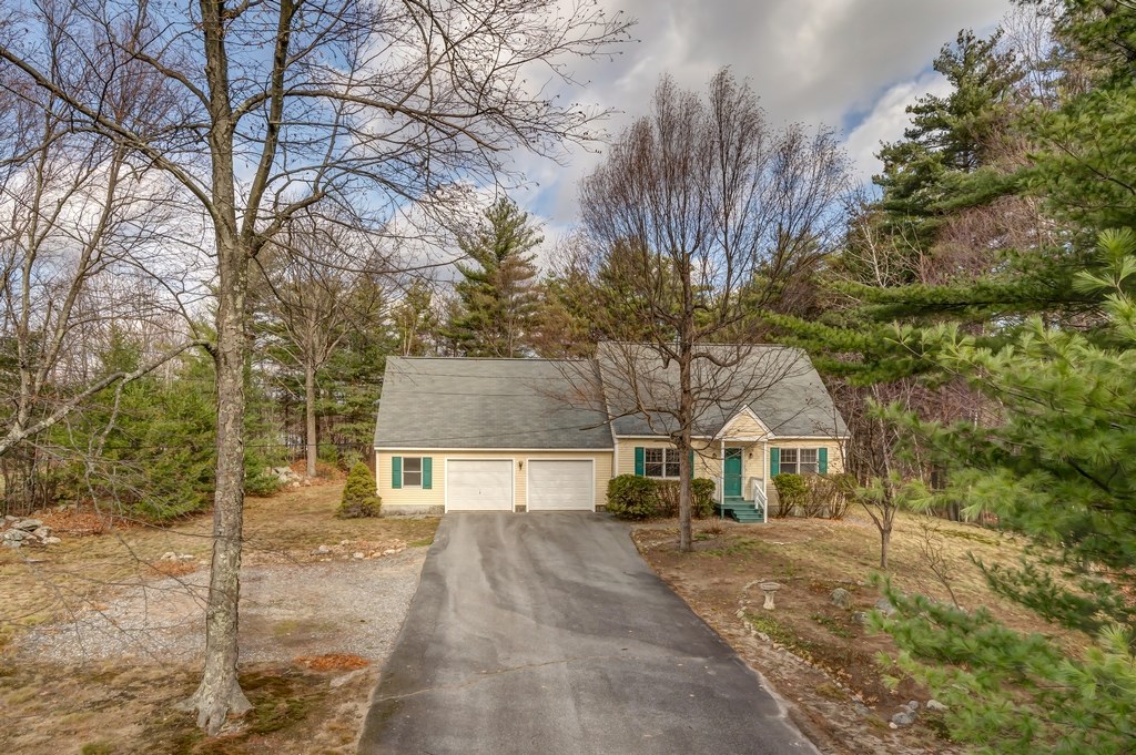 26 Highfields Road Wilton, NH 03086 - Photo 1 of 36 Gallery Image 1