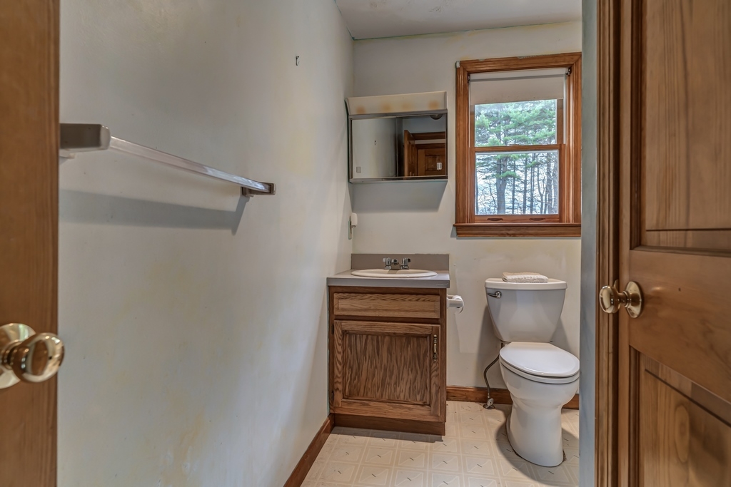 26 Highfields Road Wilton, NH 03086 - Photo 17 of 36 Gallery Image 17