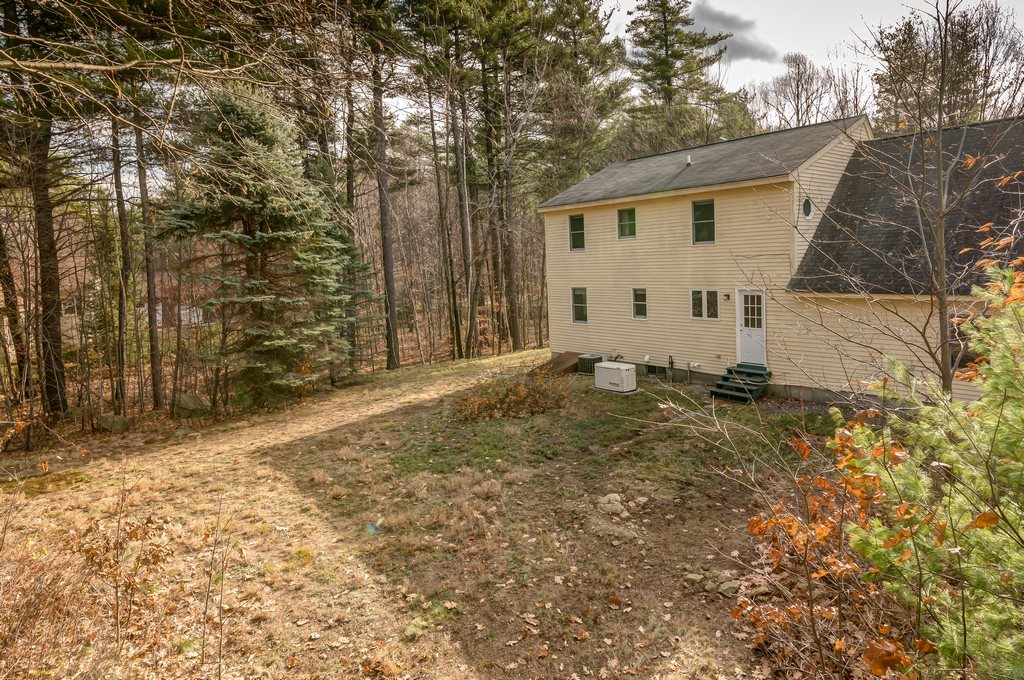 26 Highfields Road Wilton, NH 03086 - Photo 4 of 36 Gallery Image 4