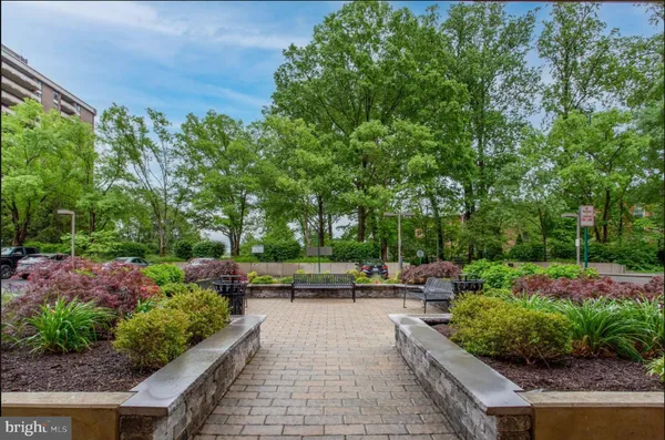 $2,500 | 1808 Old Meadow Road, Unit 507, McLean, VA 22102