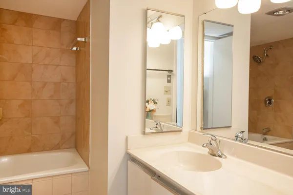 $2,500 | 1808 Old Meadow Road, Unit 507, McLean, VA 22102