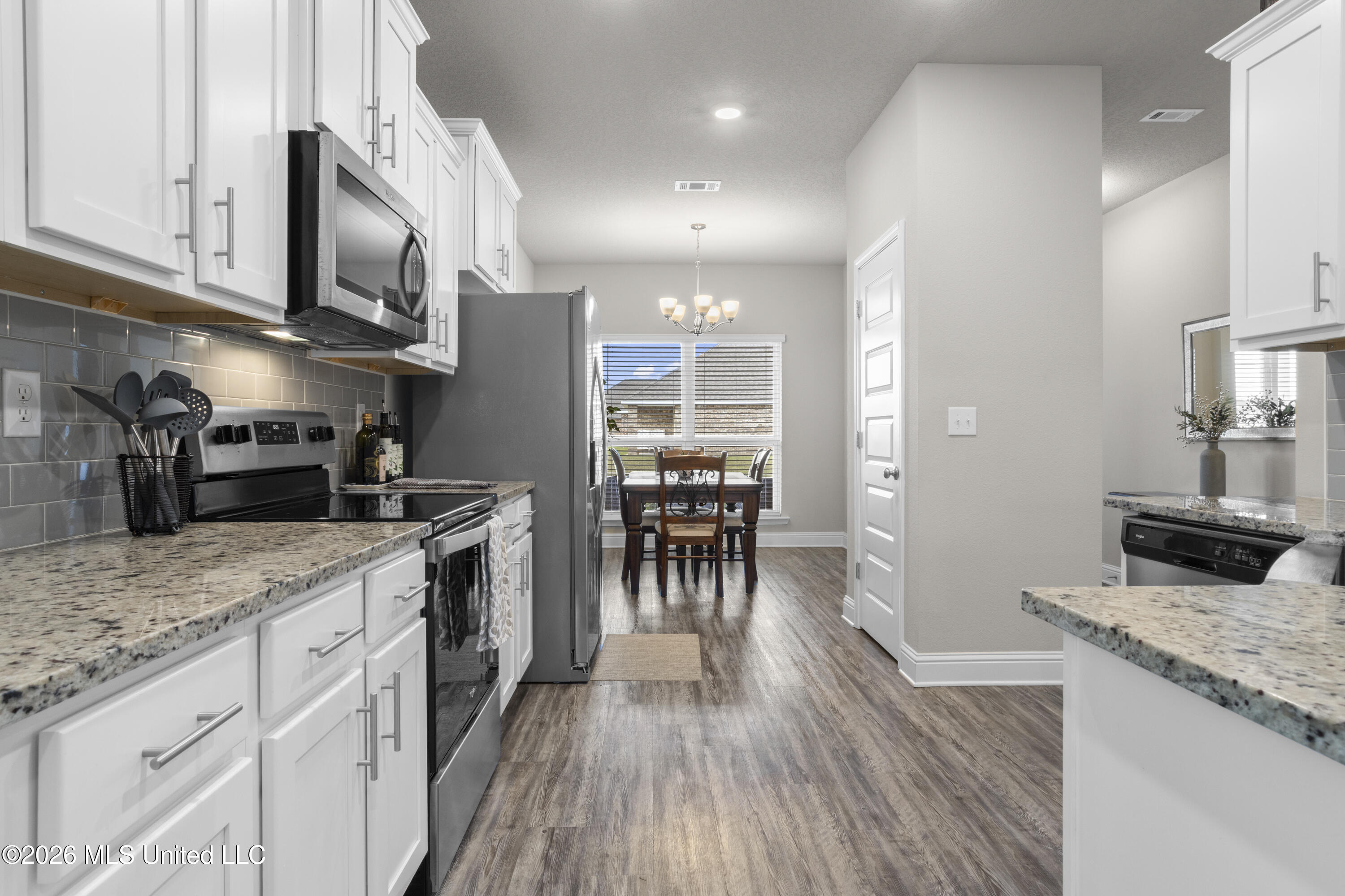 7336 Shearwater Way Ocean Springs, MS 39564 - Photo 17 of 43 0017