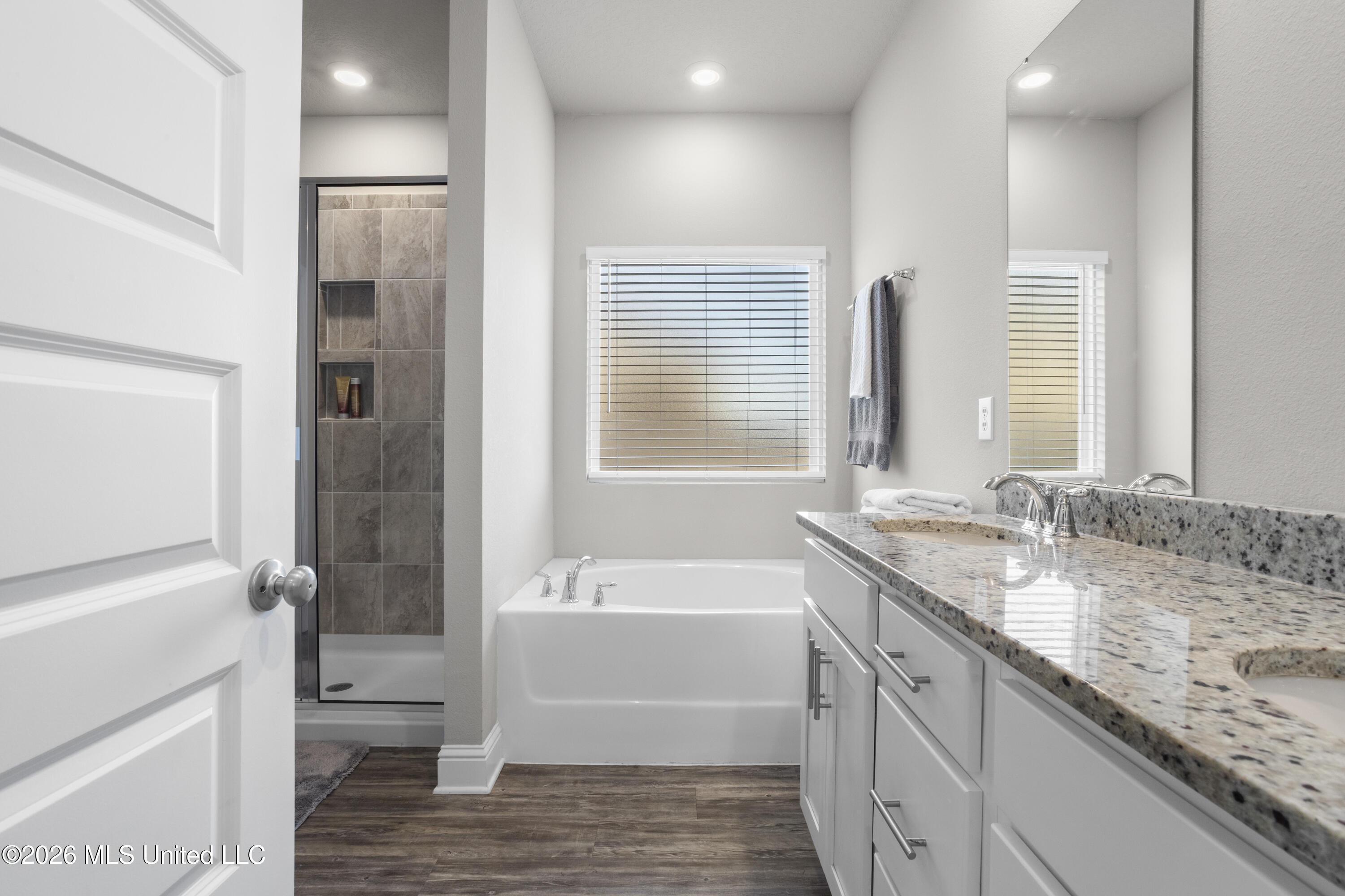 7336 Shearwater Way Ocean Springs, MS 39564 - Photo 26 of 43 0026