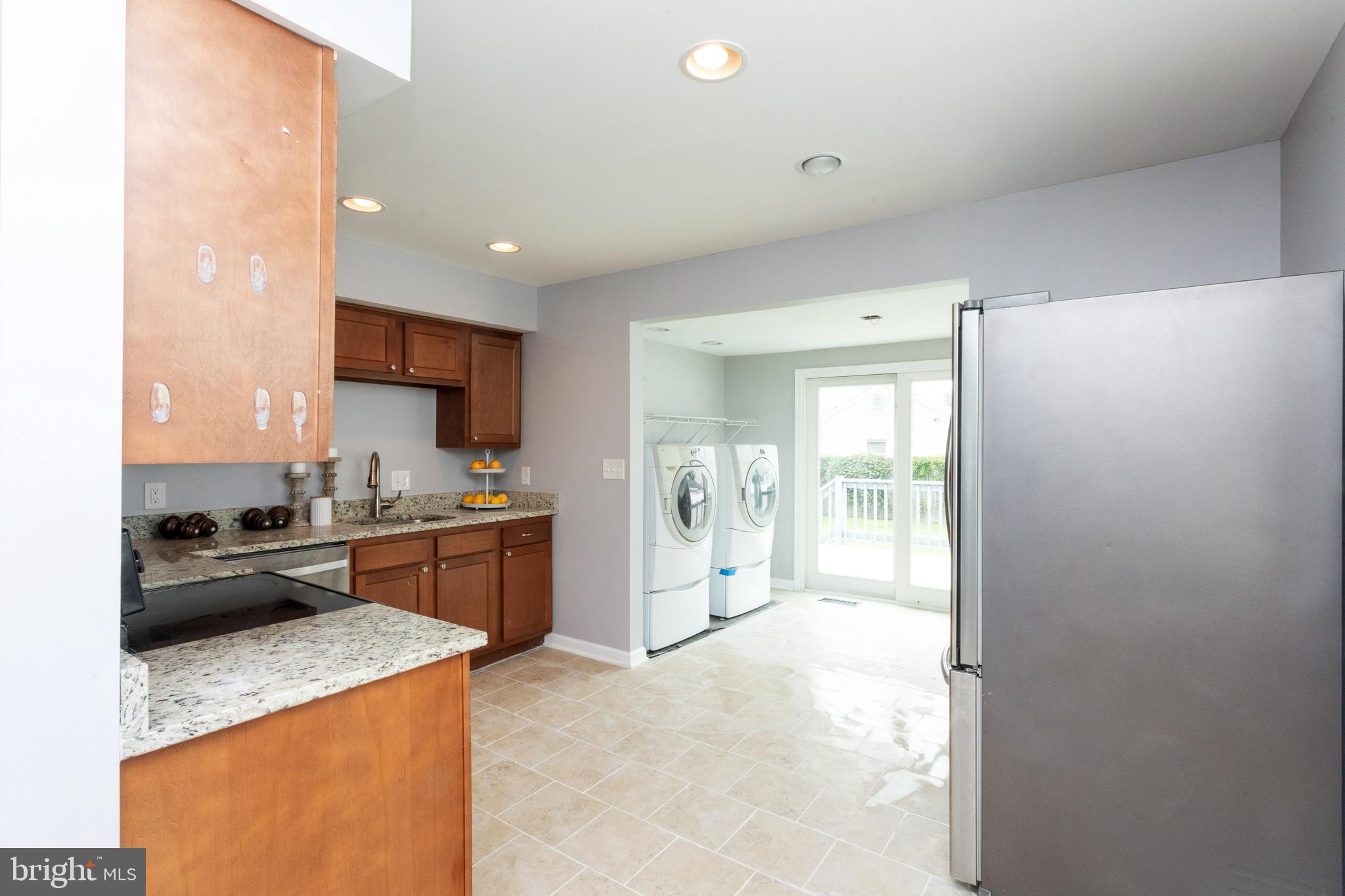 8251 Longpoint Road Baltimore, MD 21222 - Photo 12 of 52