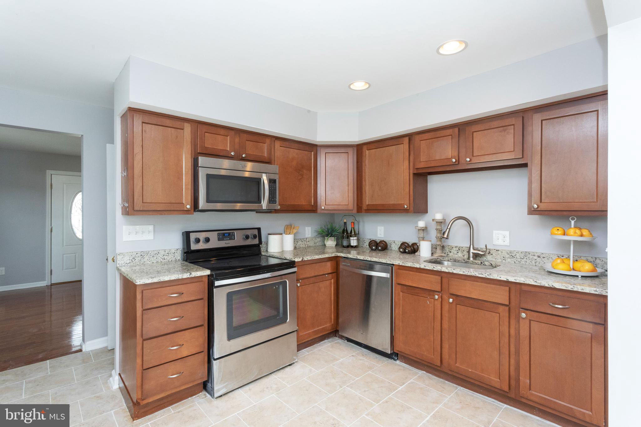 8251 Longpoint Road Baltimore, MD 21222 - Photo 15 of 52