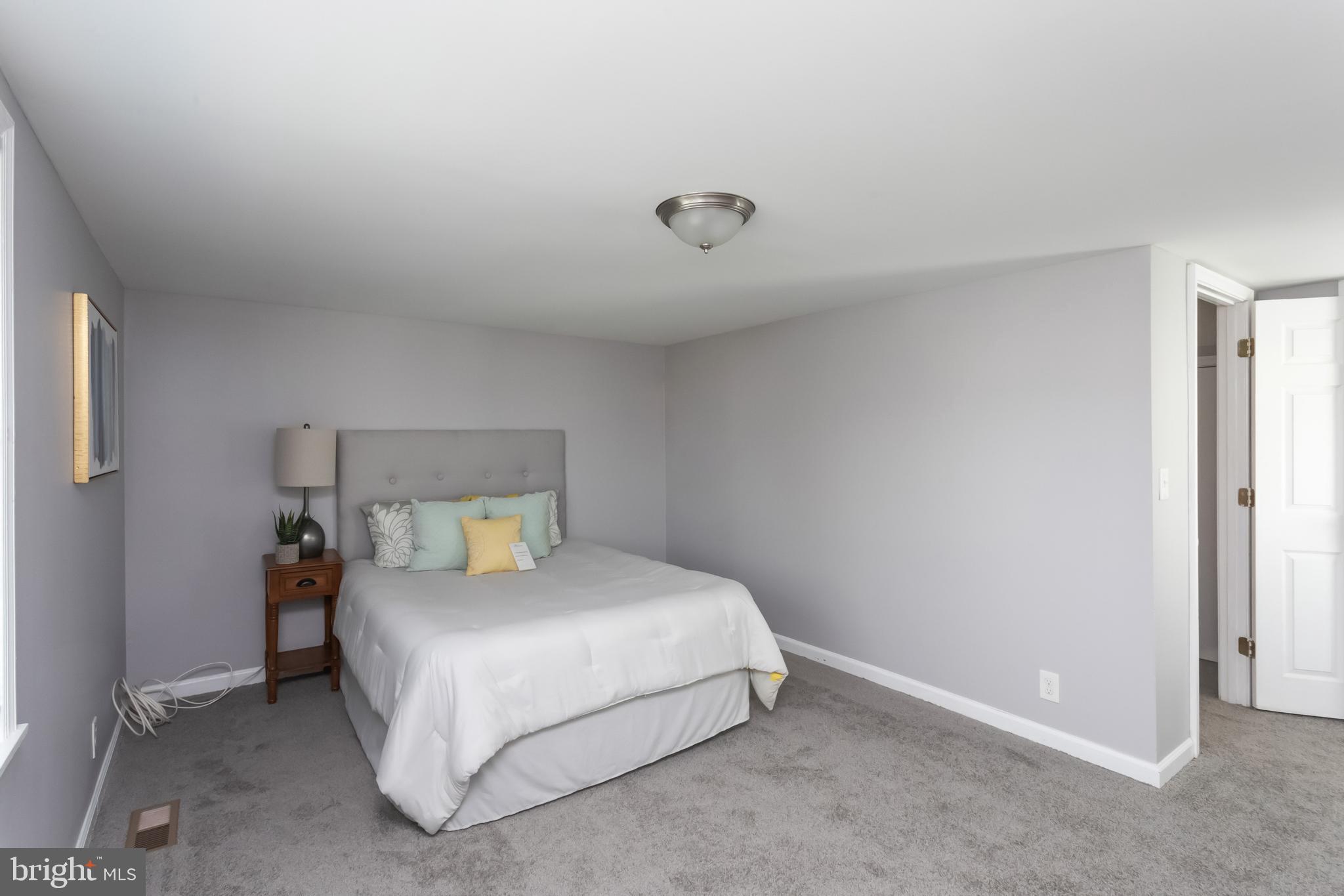 8251 Longpoint Road Baltimore, MD 21222 - Photo 23 of 52