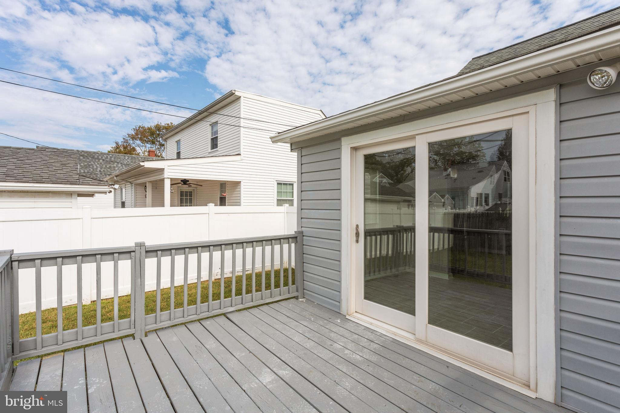 8251 Longpoint Road Baltimore, MD 21222 - Photo 33 of 52