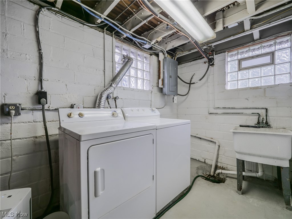 3588 Lloyd Road Cleveland, OH 44111 - Photo 23 of 35 Gallery Image 23