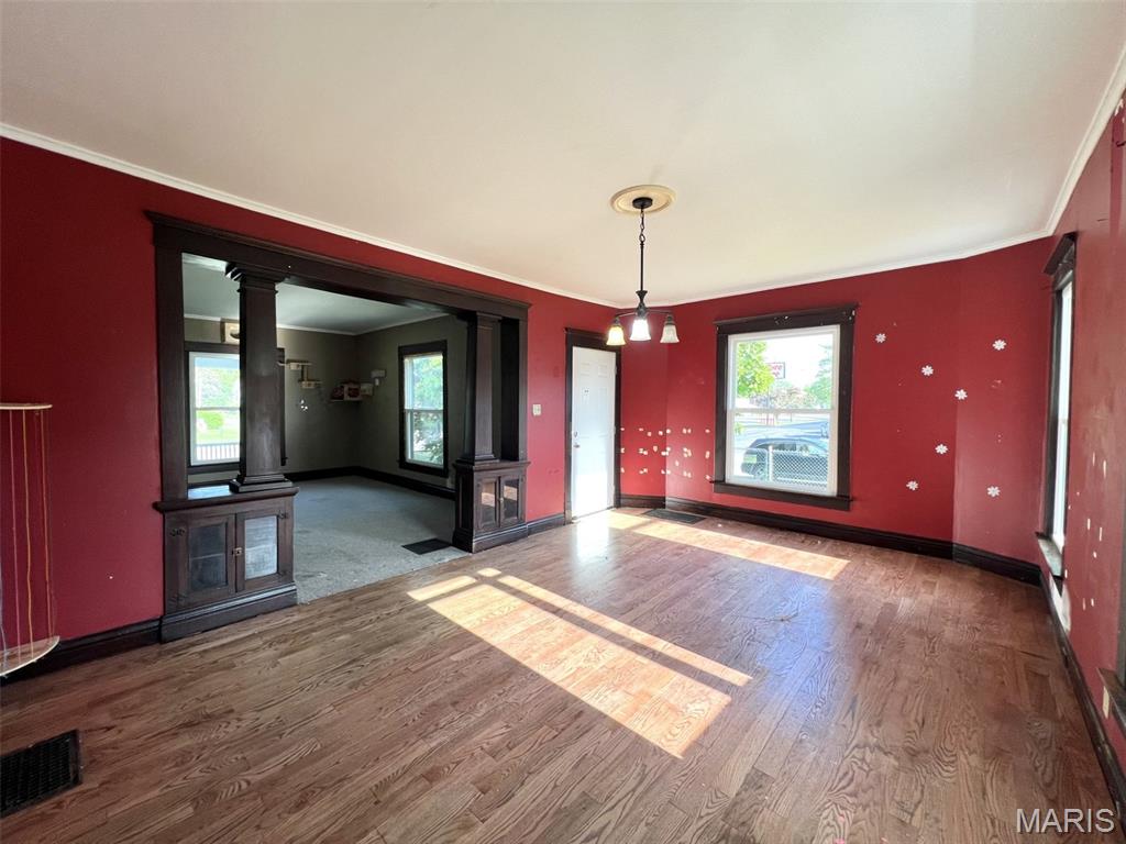 803 North State Street Litchfield, IL 62056 - Photo 5 of 23