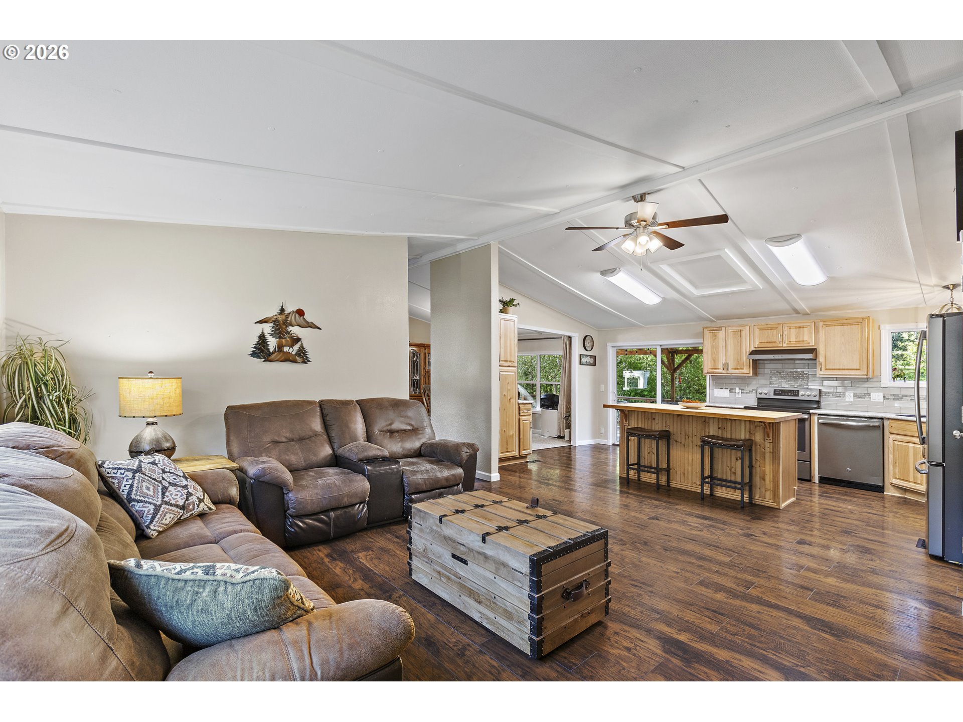20341 Southeast Helzer Way Damascus, OR 97089 - Photo 13 of 44 Family Room