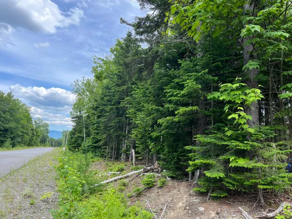 $169,000 | 121 Taylor Farm Road, Unit 121, Rangeley, ME 04970