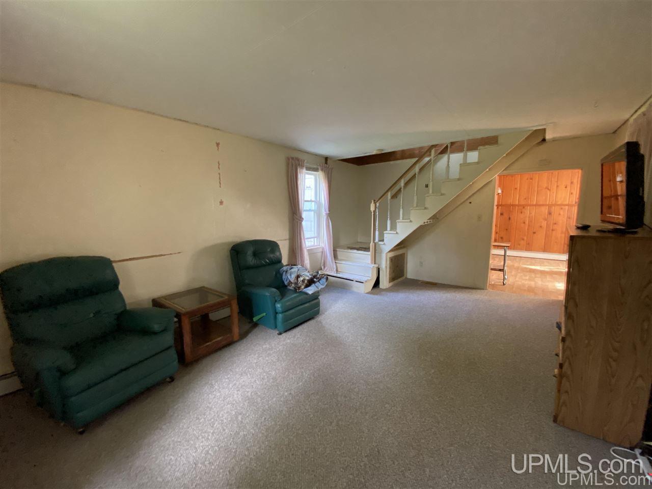 261 North Davis Street Ishpeming, MI 49849 - Photo 7 of 32 Gallery Image 7