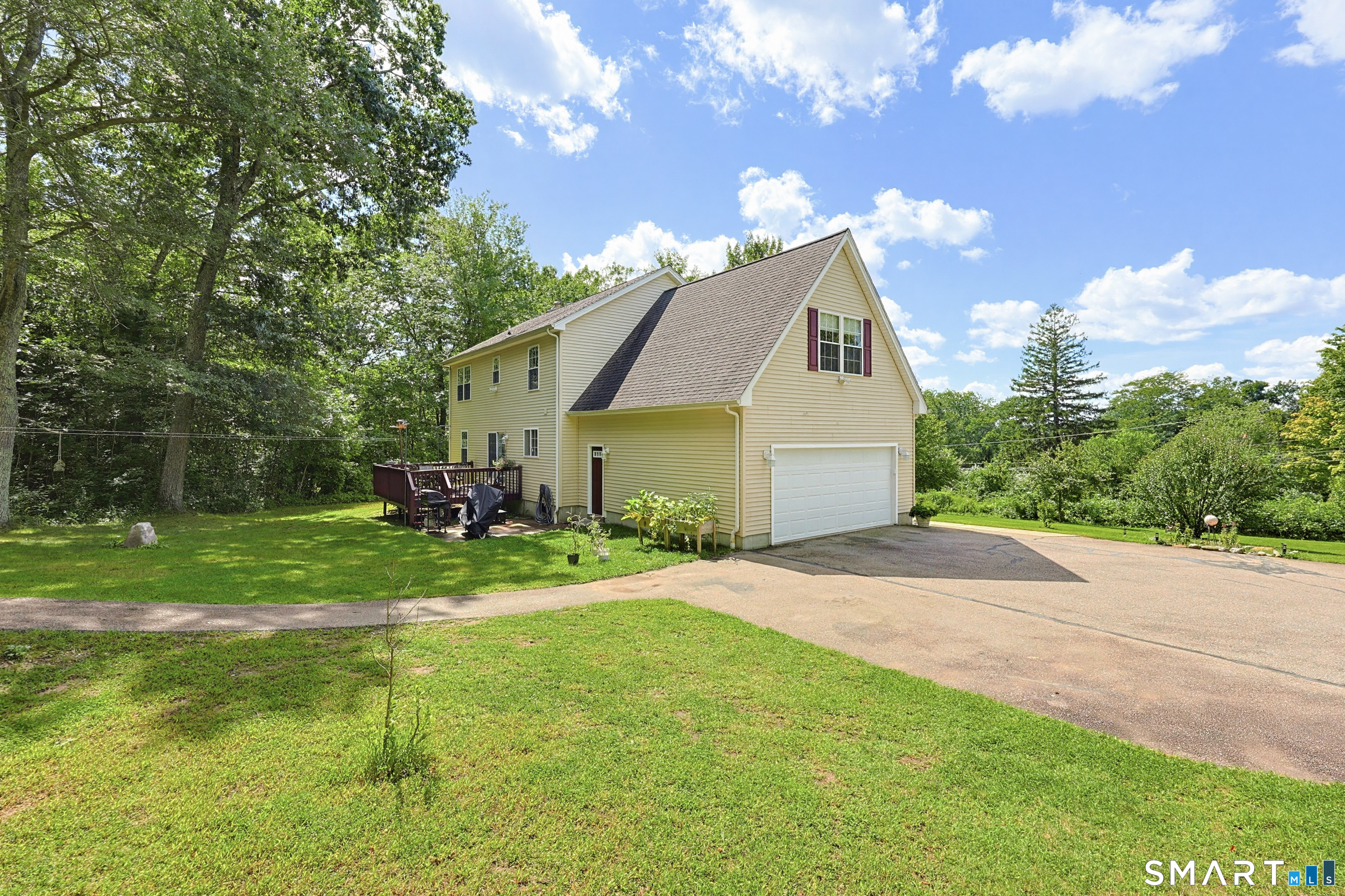 1790 Glasgo Road Griswold, CT 06351 - Photo 2 of 27 Gallery Image 2