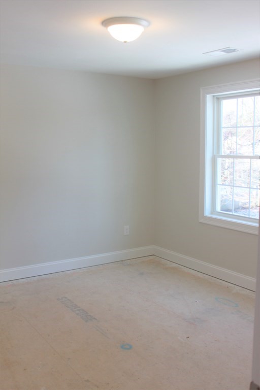 63 Burnham Road Lowell, MA 01852 - Photo 15 of 21 Gallery Image 15
