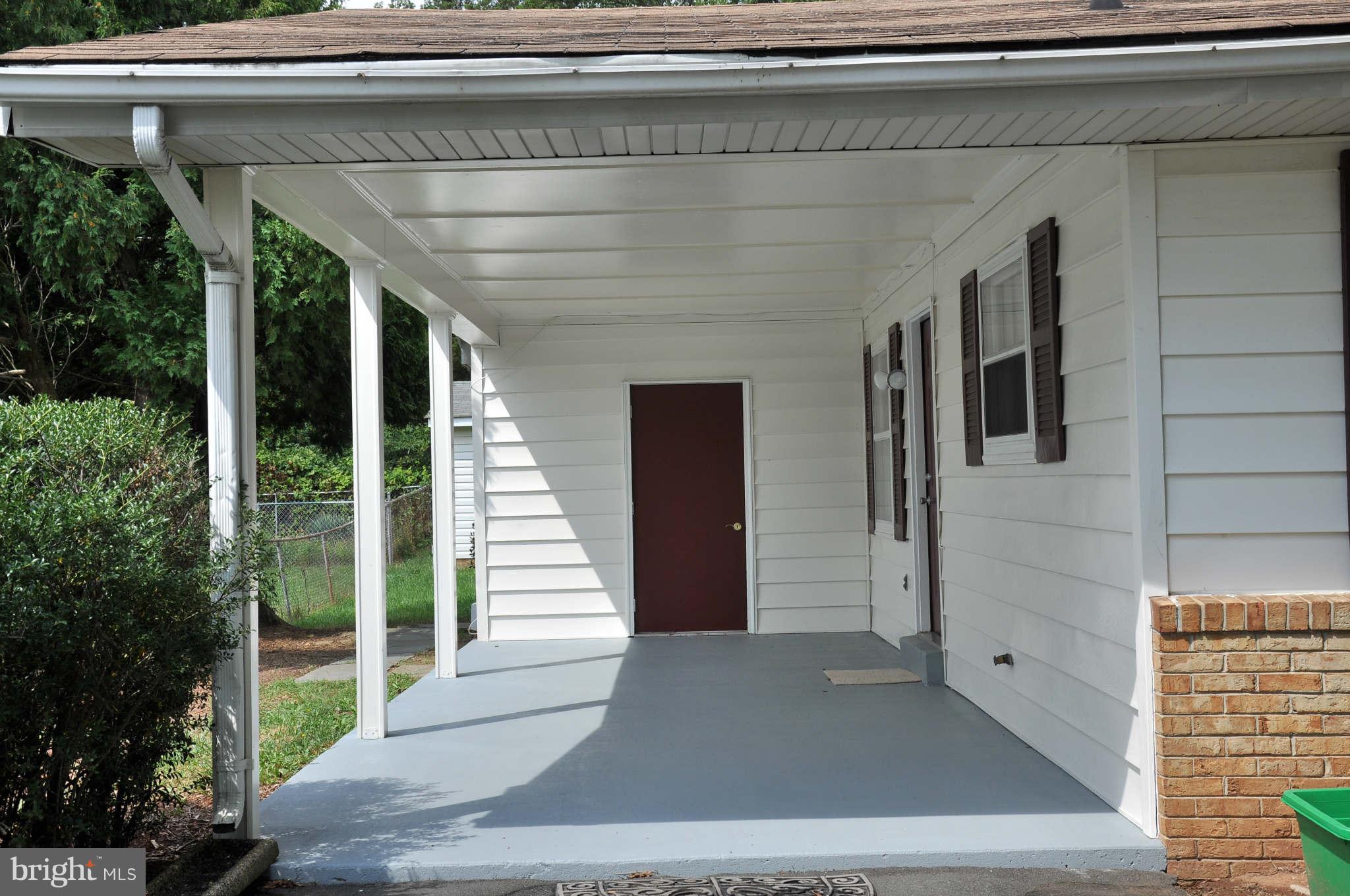 713 North York Road Sterling, VA 20164 - Photo 4 of 23 Carport