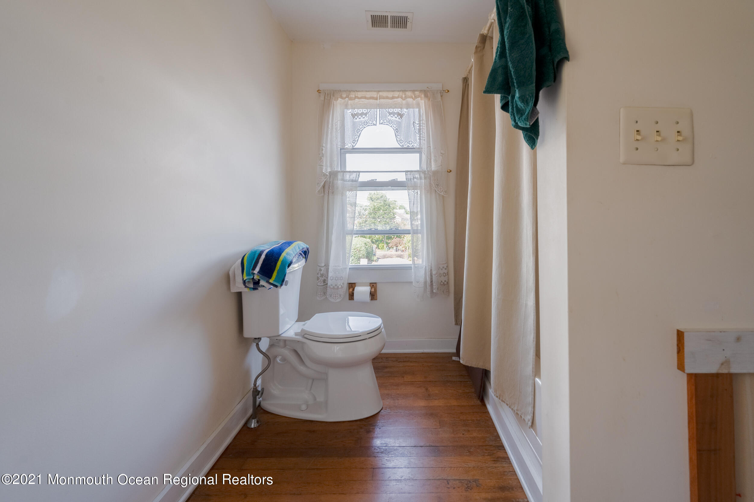 804 Rue Avenue Point Pleasant, NJ 08742 - Photo 29 of 47 Bath 1b