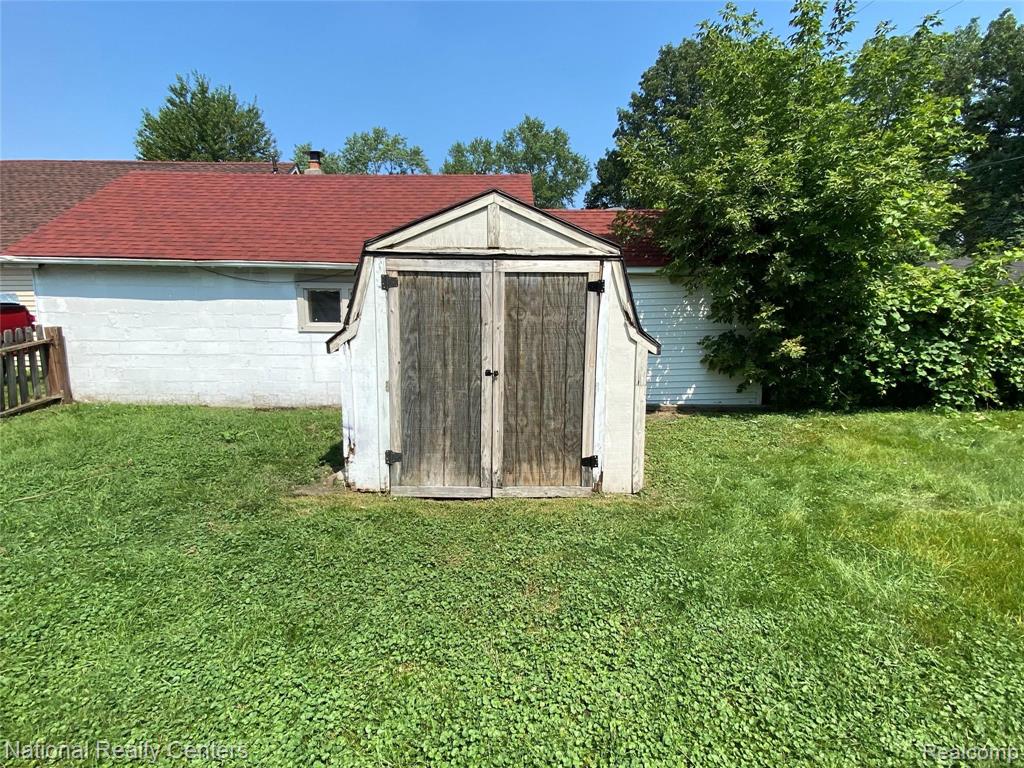21510 Middlebelt Road Farmington Hills, MI 48336 - Photo 16 of 16