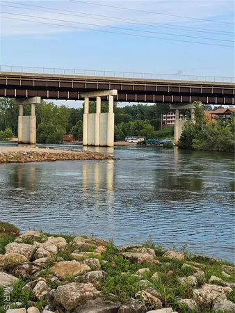 $64,000 | Lot 17 Current River, Van Buren, MO 63965