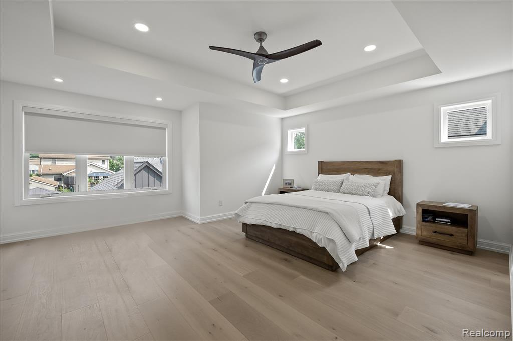 2663 Dorchester Road Birmingham, MI 48009 - Photo 12 of 33