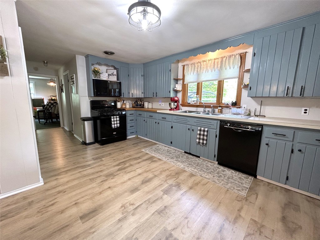 131 Powderhouse Road Vestal, NY 13850 - Photo 11 of 44 Gallery Image 11
