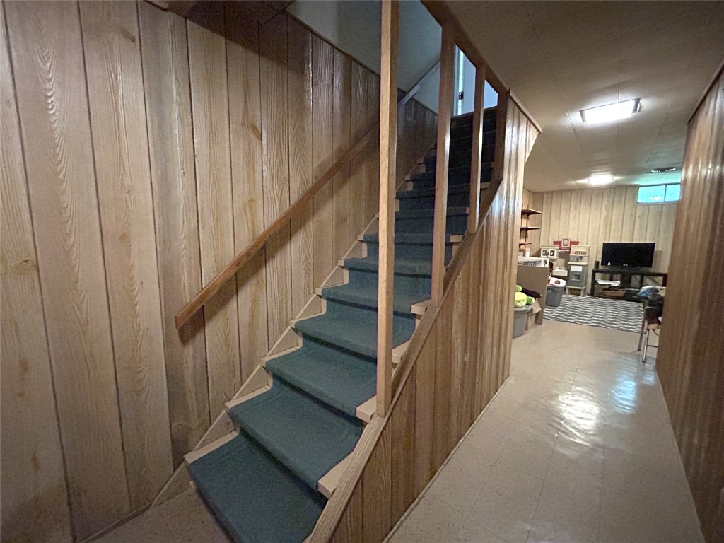 131 Powderhouse Road Vestal, NY 13850 - Photo 25 of 44 Gallery Image 25