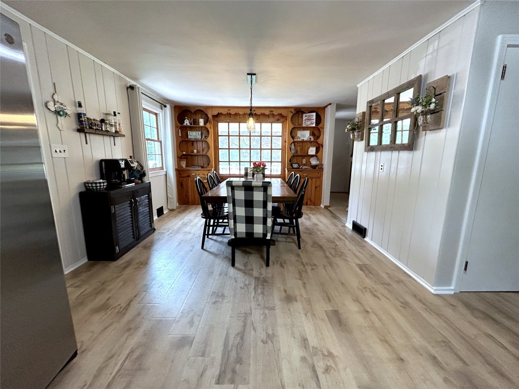 131 Powderhouse Road Vestal, NY 13850 - Photo 6 of 44 Gallery Image 6