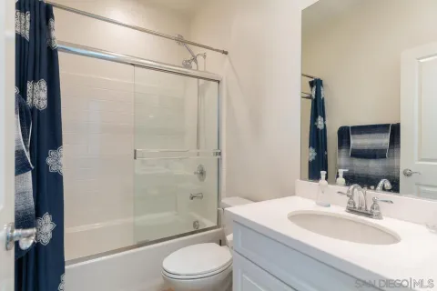 $899,000 | 941 Thermal Avenue, San Diego, CA 92154