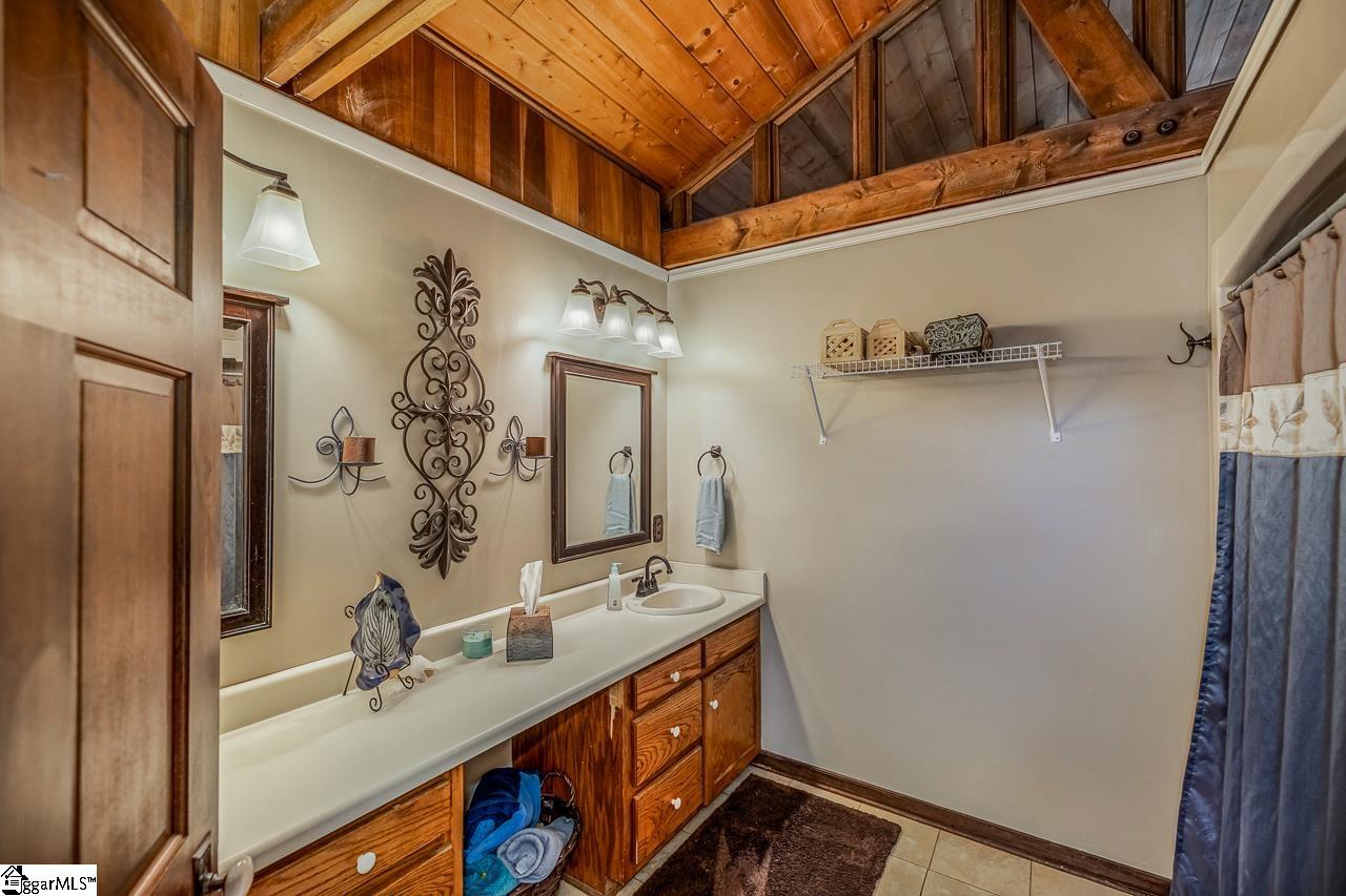 1777 Brockman McClimon Road Greer, SC 29651 - Photo 17 of 36 Gallery Image 17