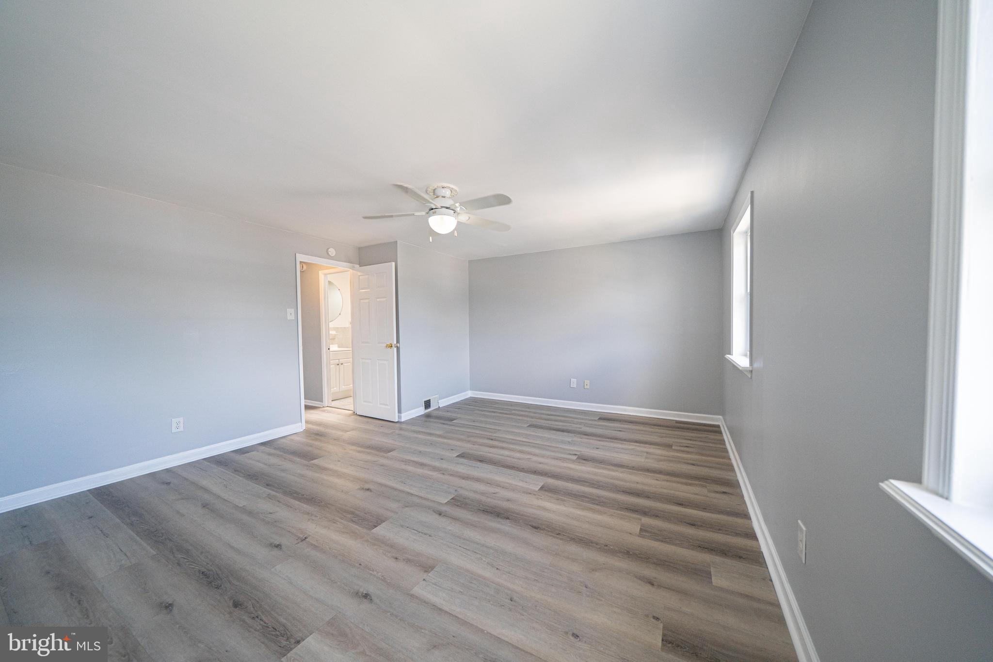 3221 Belgreen Road Philadelphia, PA 19154 - Photo 12 of 24 Gallery Image 12