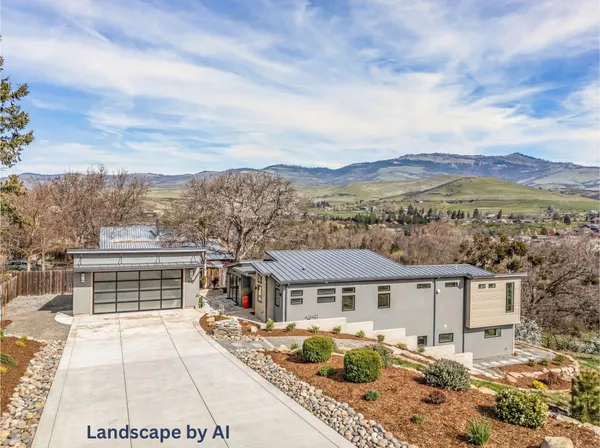 $1,295,000 | 852 Oak Street, Ashland, OR 97520
