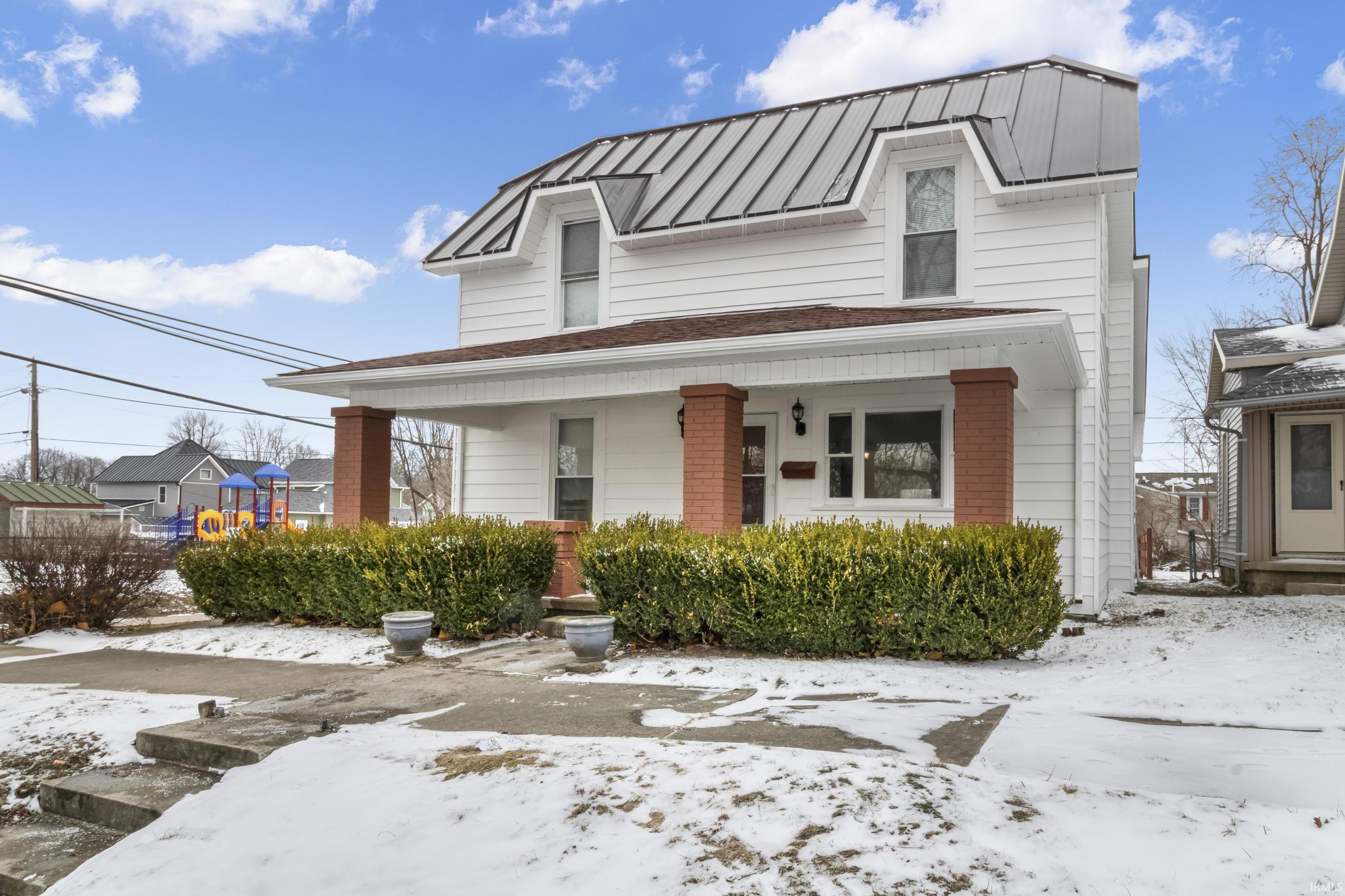 603 South Stone Street Winchester, IN 47394 - Photo 2 of 36