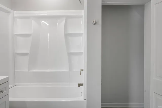 $164,900 | 603 South Stone Street, Winchester, IN 47394